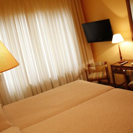 Hotel Edelweiss Candanchú エクステリア 写真