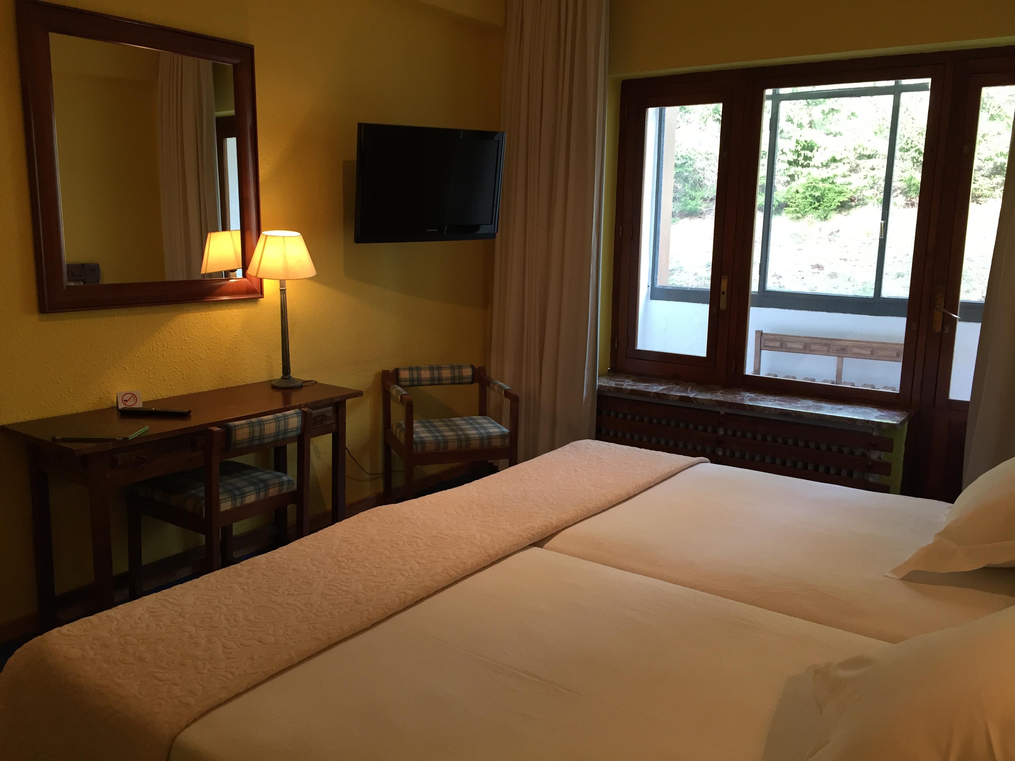 Hotel Edelweiss Candanchú エクステリア 写真