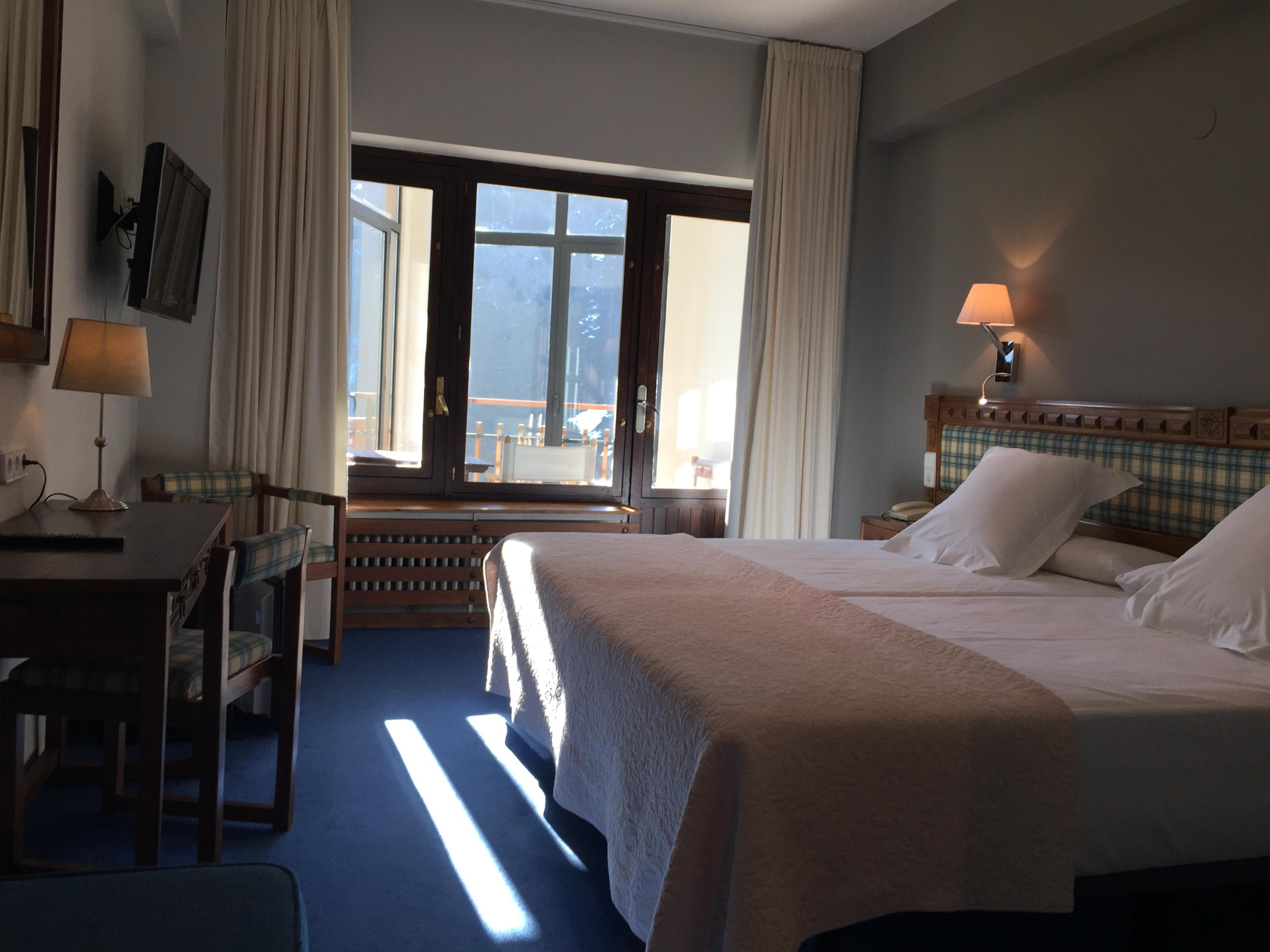Hotel Edelweiss Candanchú エクステリア 写真