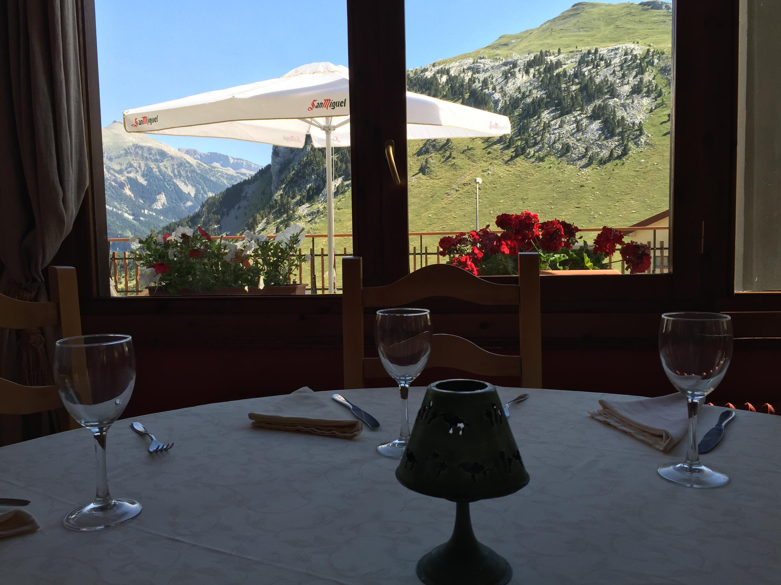 Hotel Edelweiss Candanchú エクステリア 写真