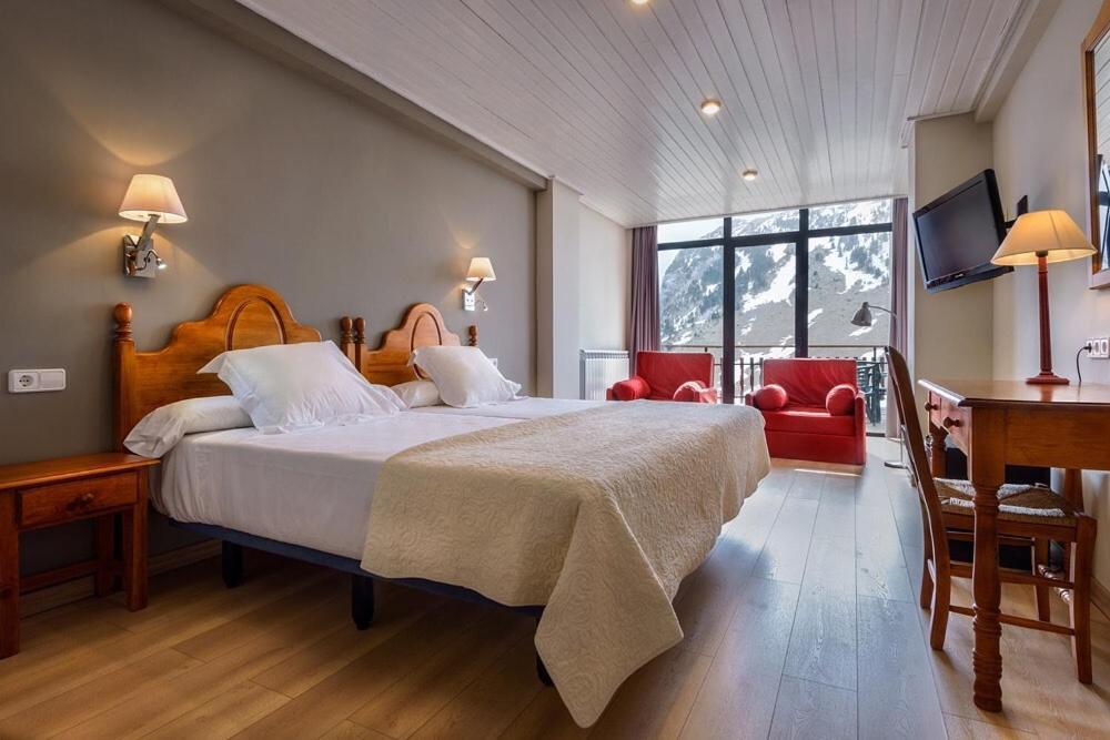 Hotel Edelweiss Candanchú 部屋 写真