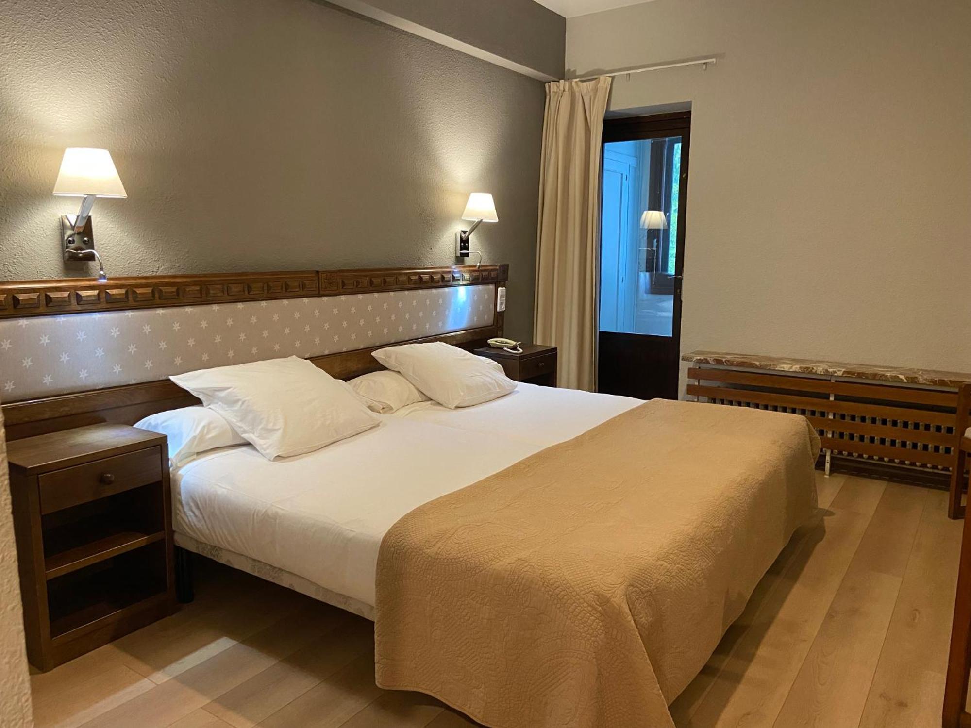 Hotel Edelweiss Candanchú 部屋 写真